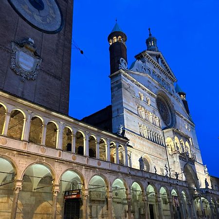 Il Contrabbasso Cremona Bagian luar foto