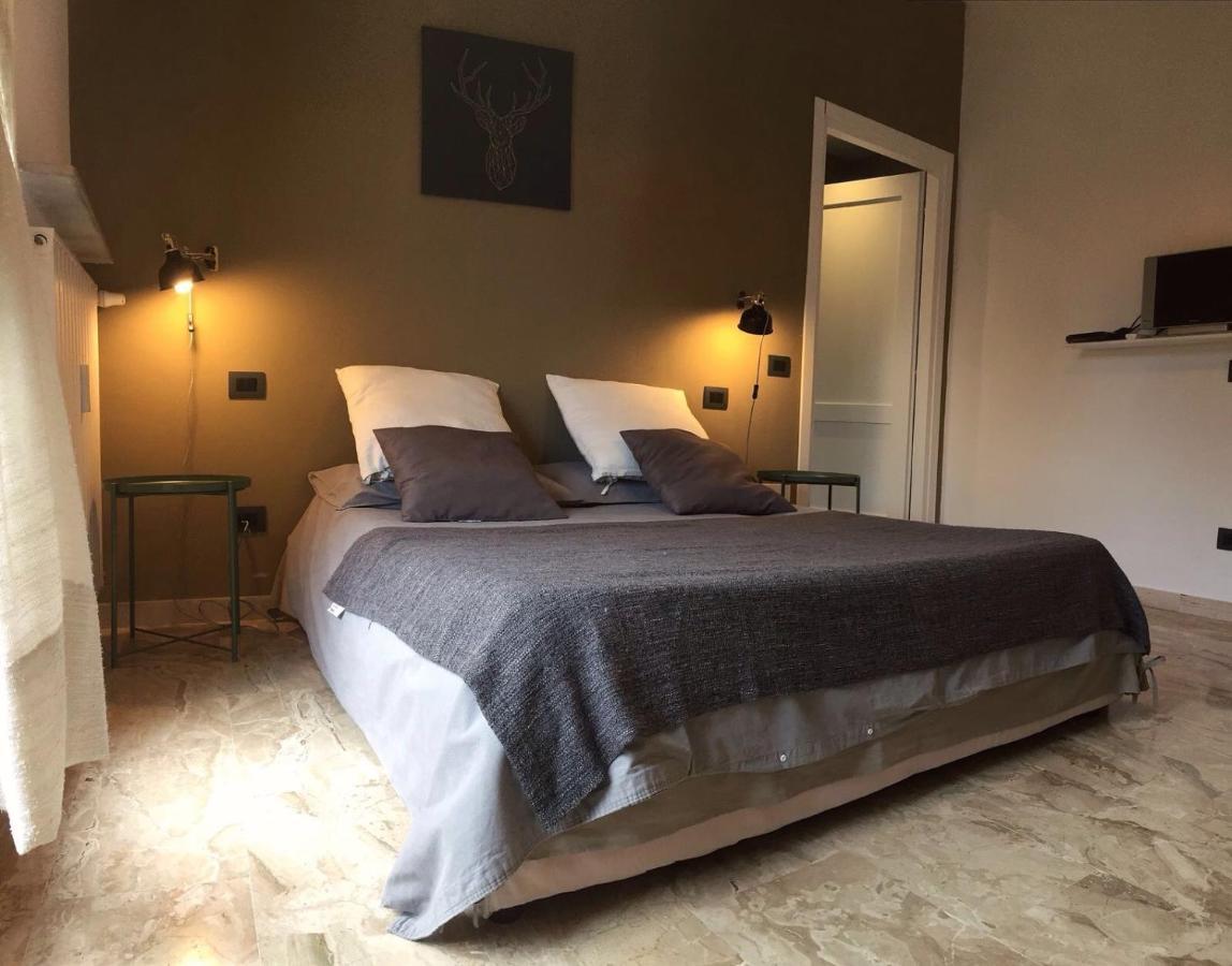 Il Contrabbasso Cremona Bagian luar foto
